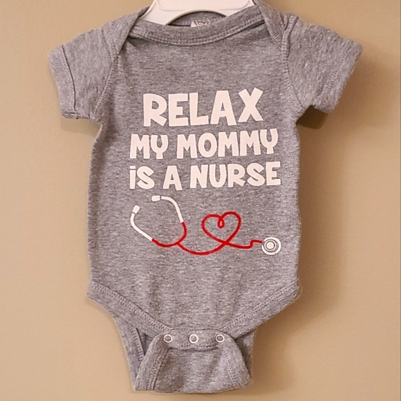 Grey "Nurse" short sleeved onesie/bodysuit - Picture 1 of 3